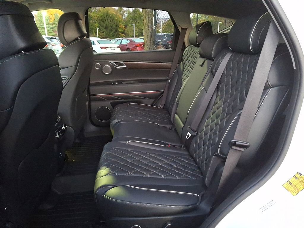 Used 2023 Genesis GV80 3.5T image 8