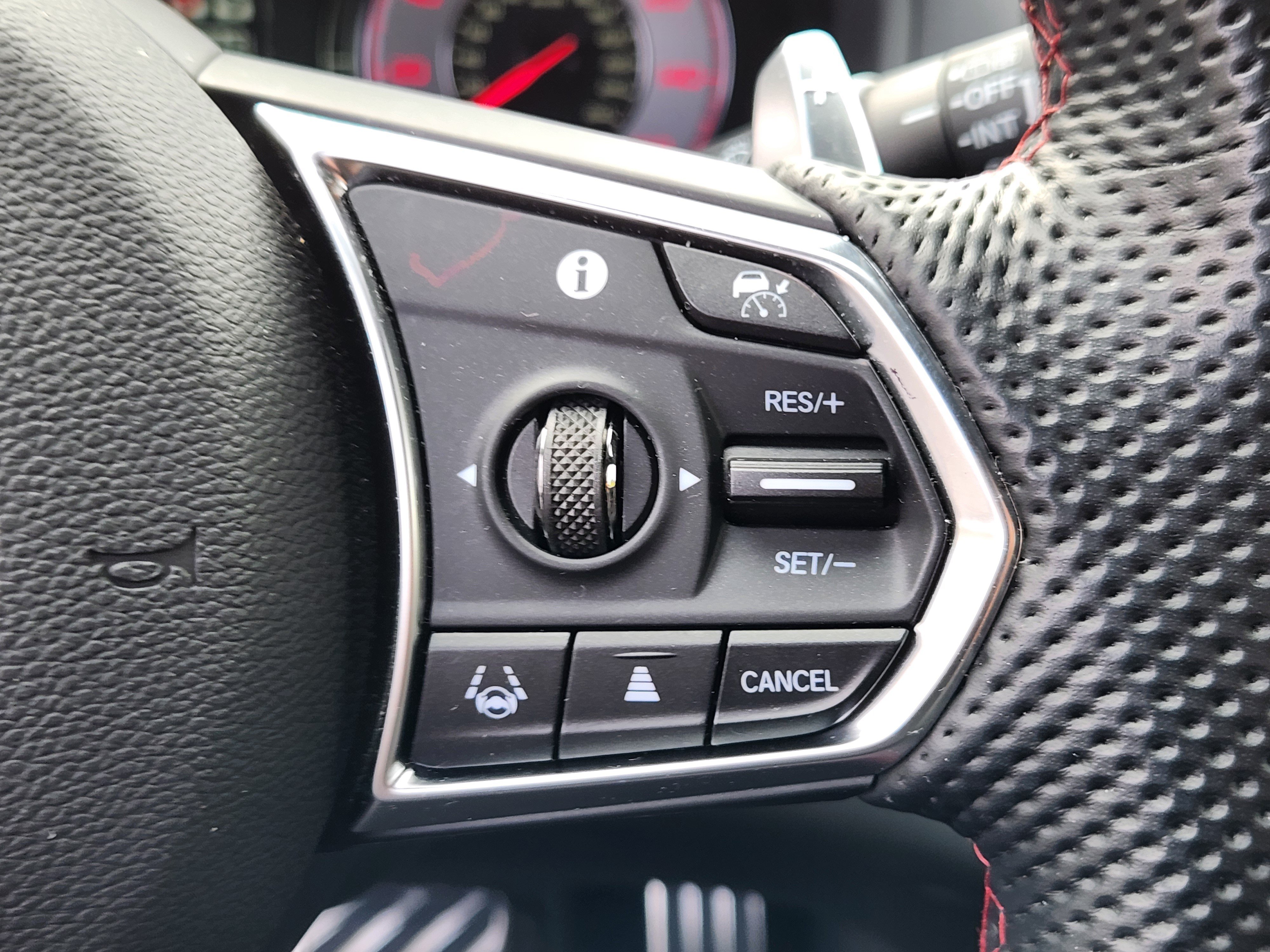 Used 2026 Acura RDX w/ Advance Package AWD/4WD image 25