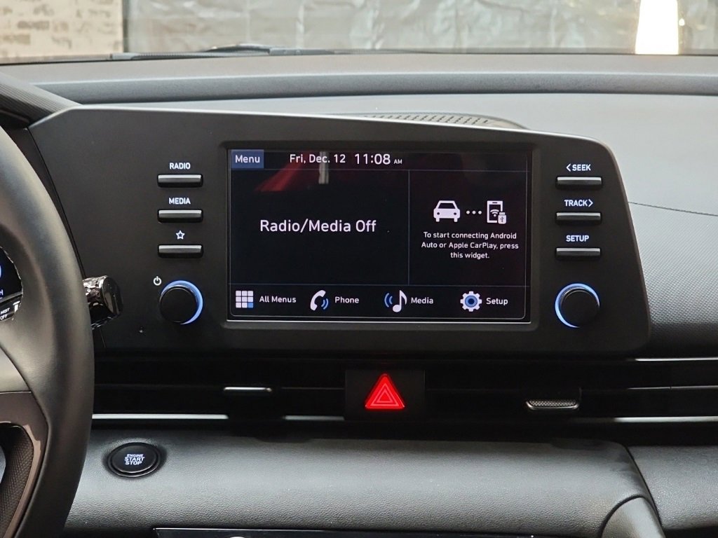 Used 2025 Hyundai Elantra Sport image 20