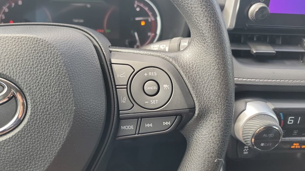 Certified 2025 Toyota RAV4 XLE w/ Convenience Package image 24