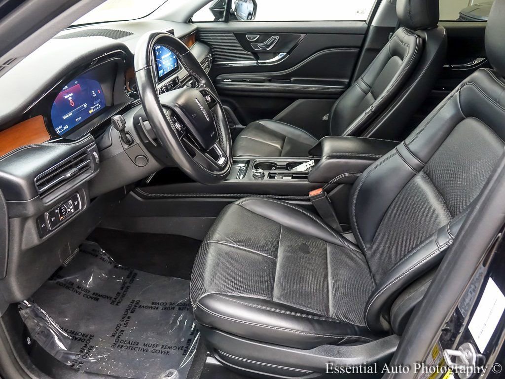 Used 2022 Lincoln Corsair Reserve image 9
