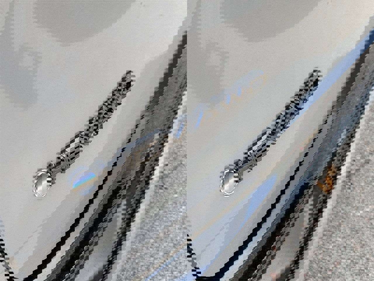 Used 2025 Toyota Sienna XSE w/ XSE Plus Package image 7