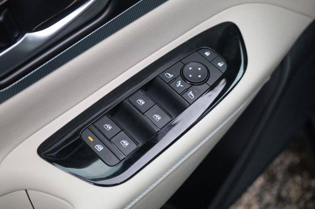 New 2026 Nissan Murano Platinum w/ Cargo Package AWD/4WD image 11
