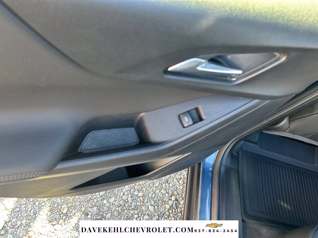 Used 2025 Chevrolet Equinox LT w/ Convenience Package II FWD image 15
