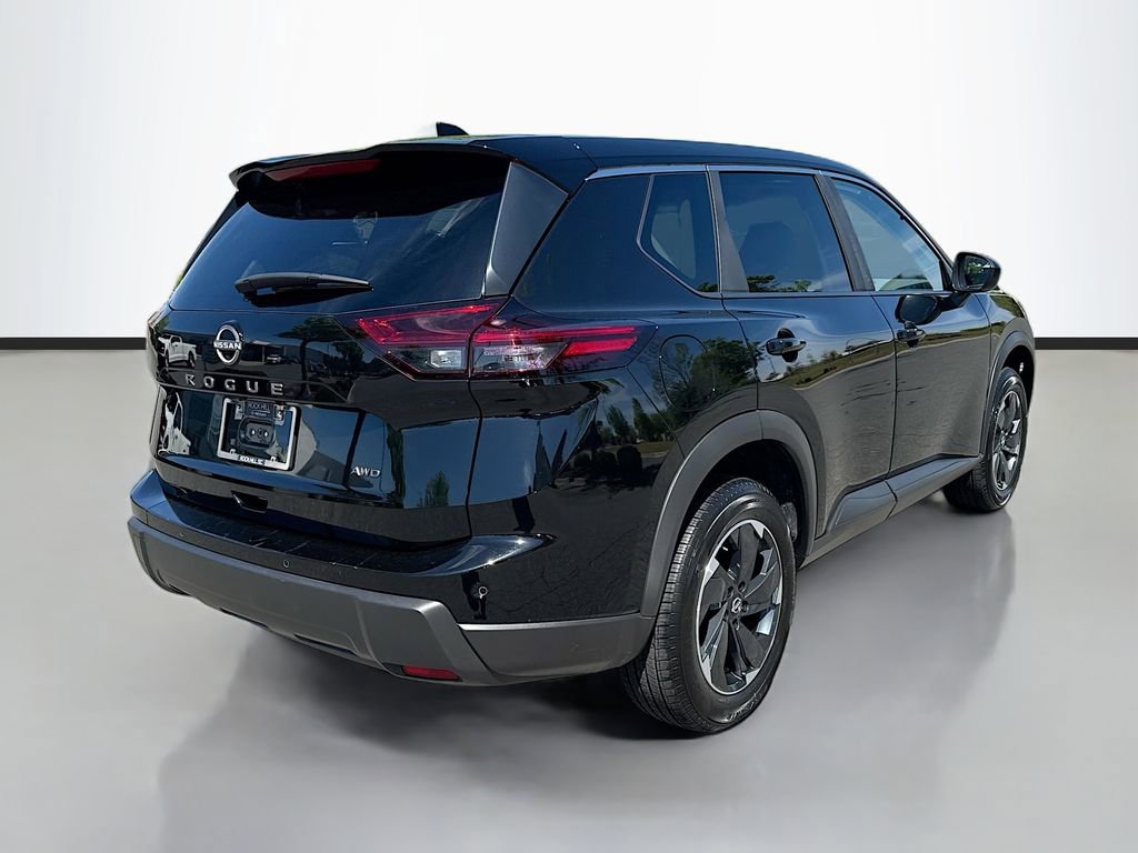 Used 2025 Nissan Rogue SV image 8
