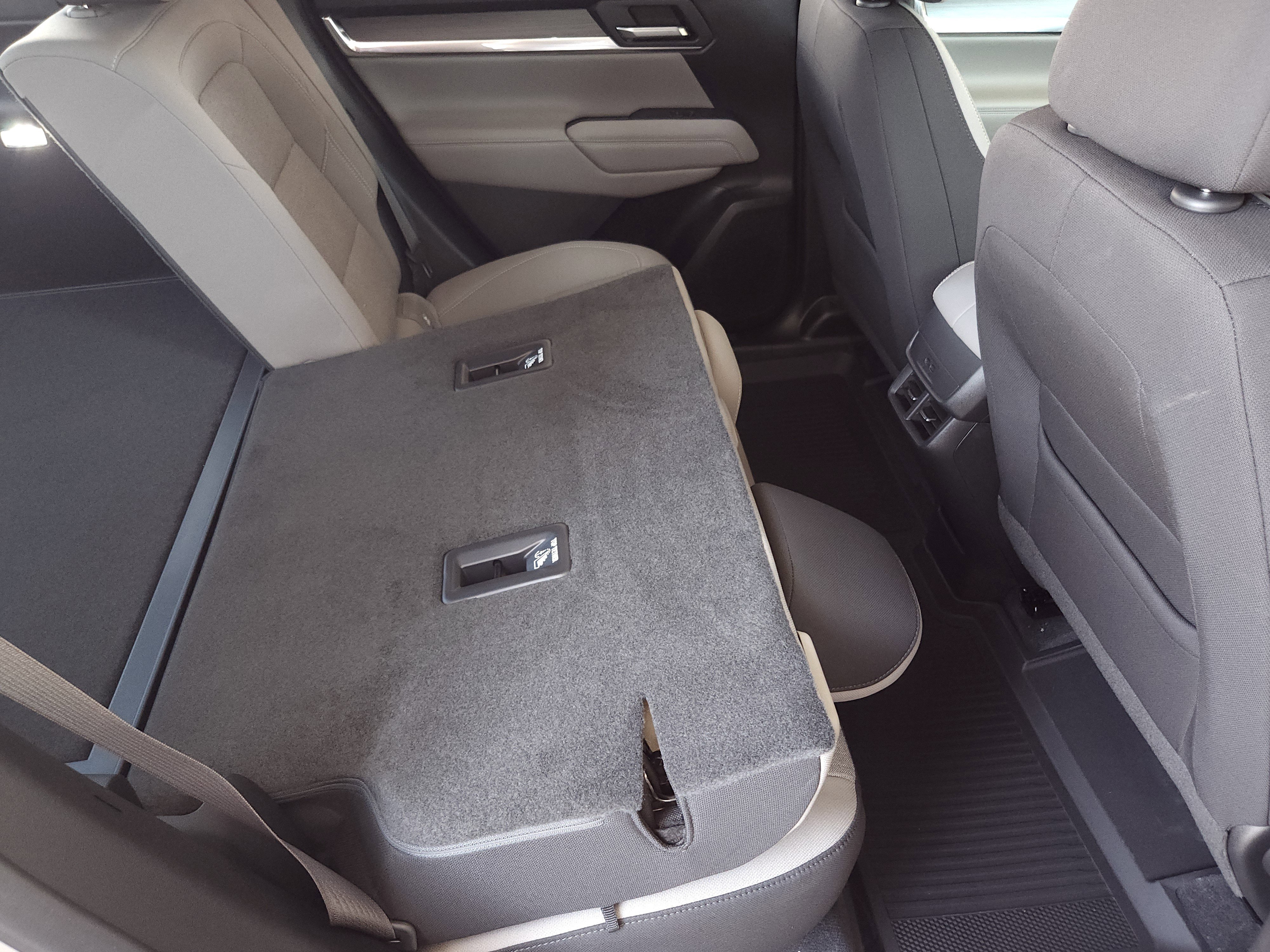 New 2026 GMC Terrain Elevation image 34