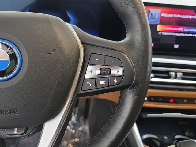 Certified 2023 BMW i4 eDrive35 w/ Premium Package RWD image 15