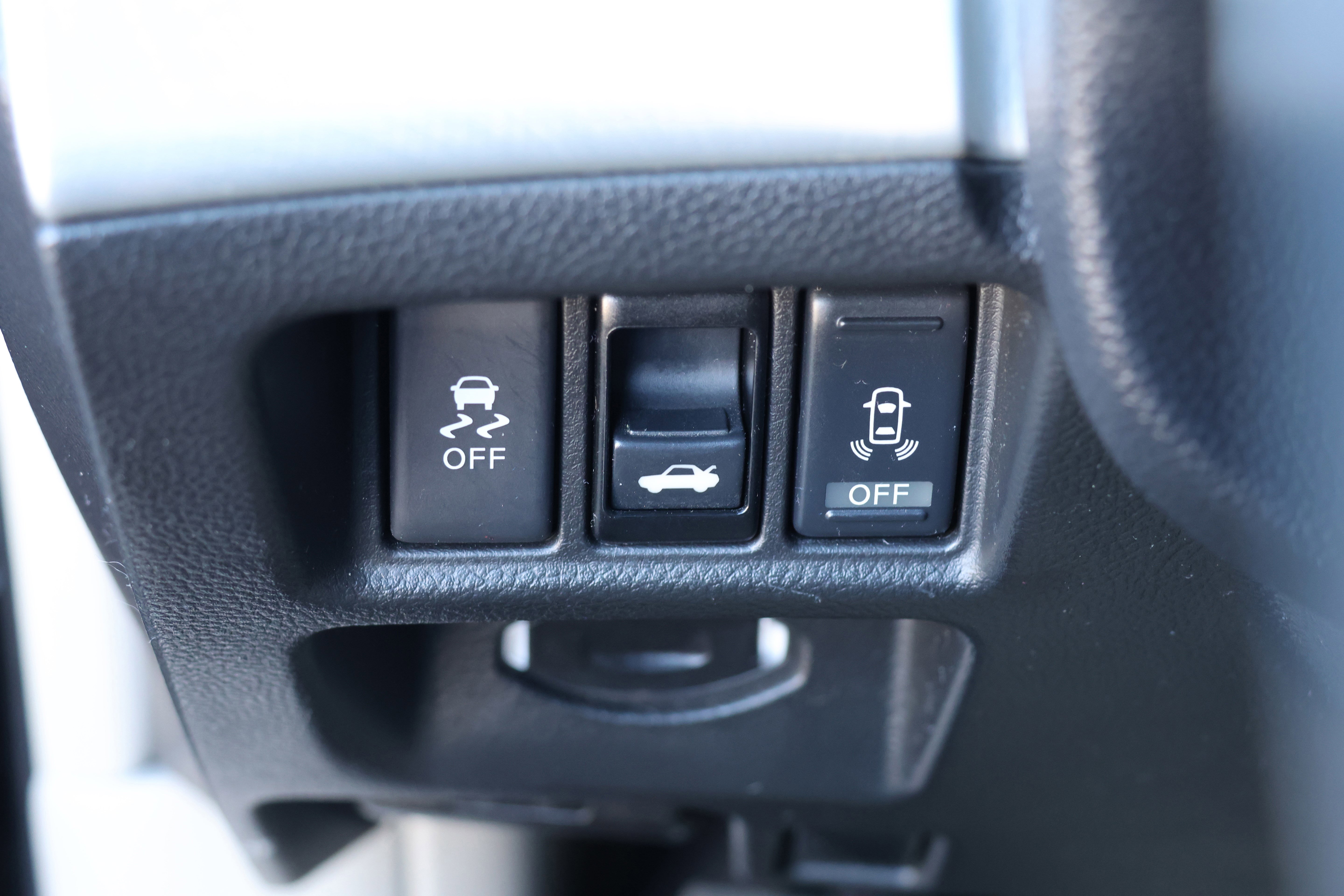 Used 2013 INFINITI G37 x w/ Premium Pkg image 15