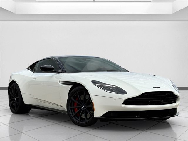 Used 2022 Aston Martin DB11 Coupe image 1