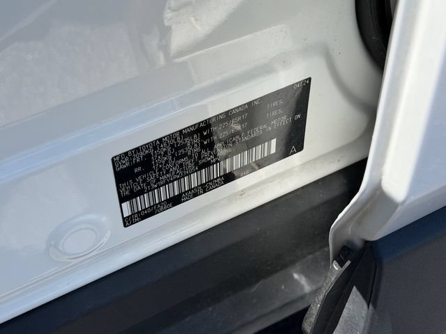 Used 2024 Toyota RAV4 XLE FWD image 19