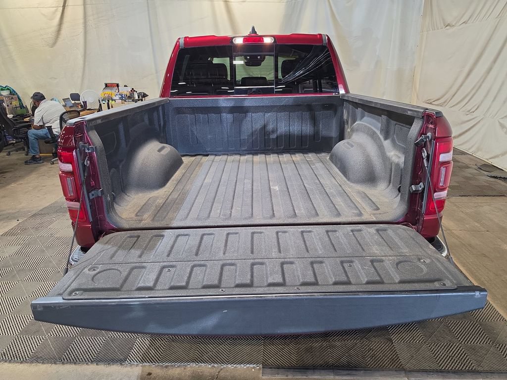 Used 2021 RAM 1500 Laramie AWD/4WD image 19