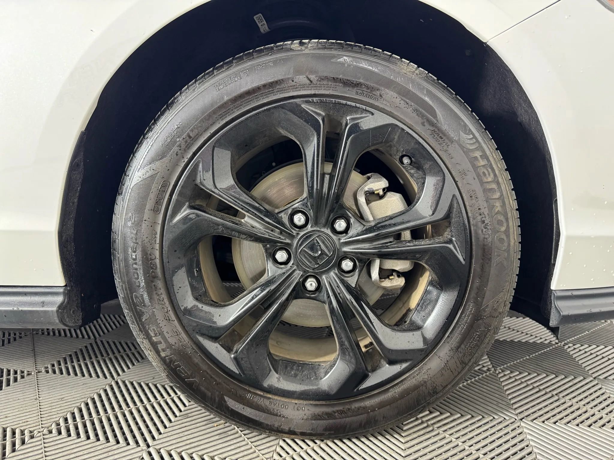 Used 2023 Honda Accord LX image 43