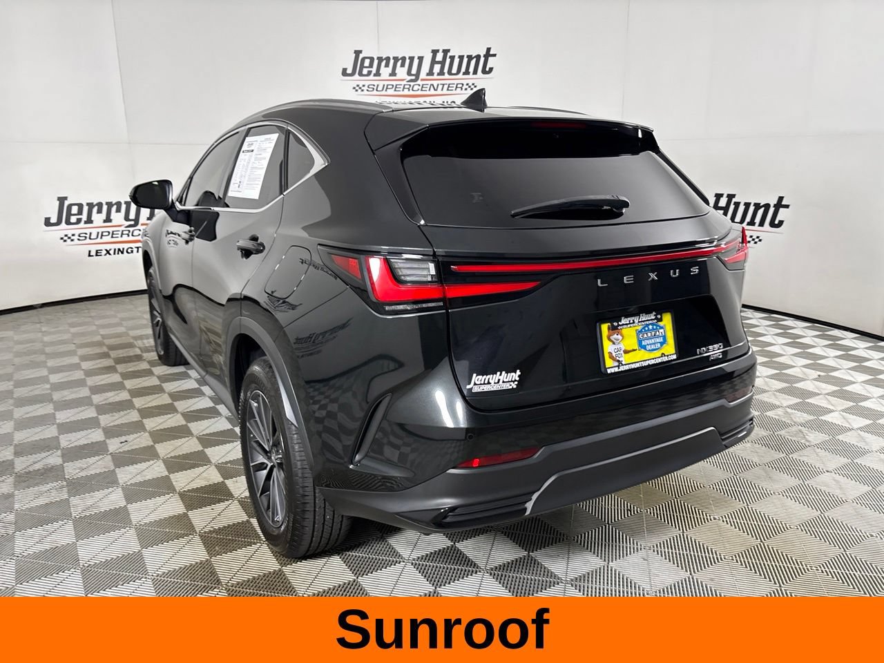 Used 2024 Lexus NX 350 AWD image 9