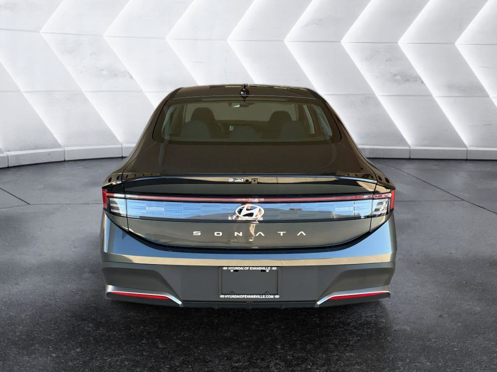 New 2026 Hyundai Sonata SE image 3