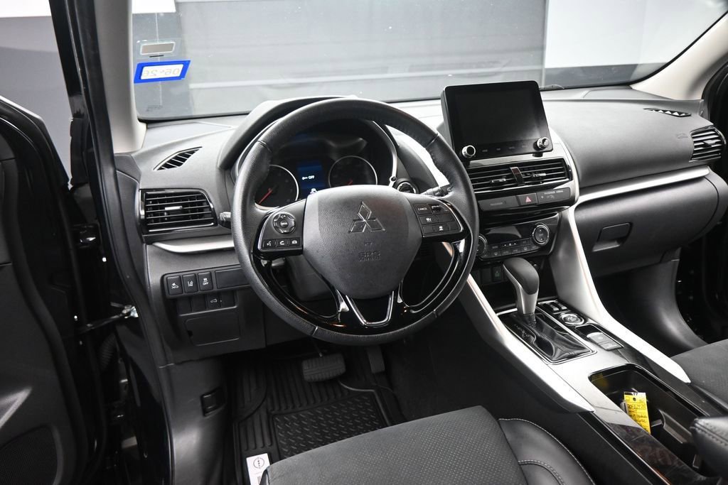 Used 2024 Mitsubishi Eclipse Cross SE AWD/4WD image 15
