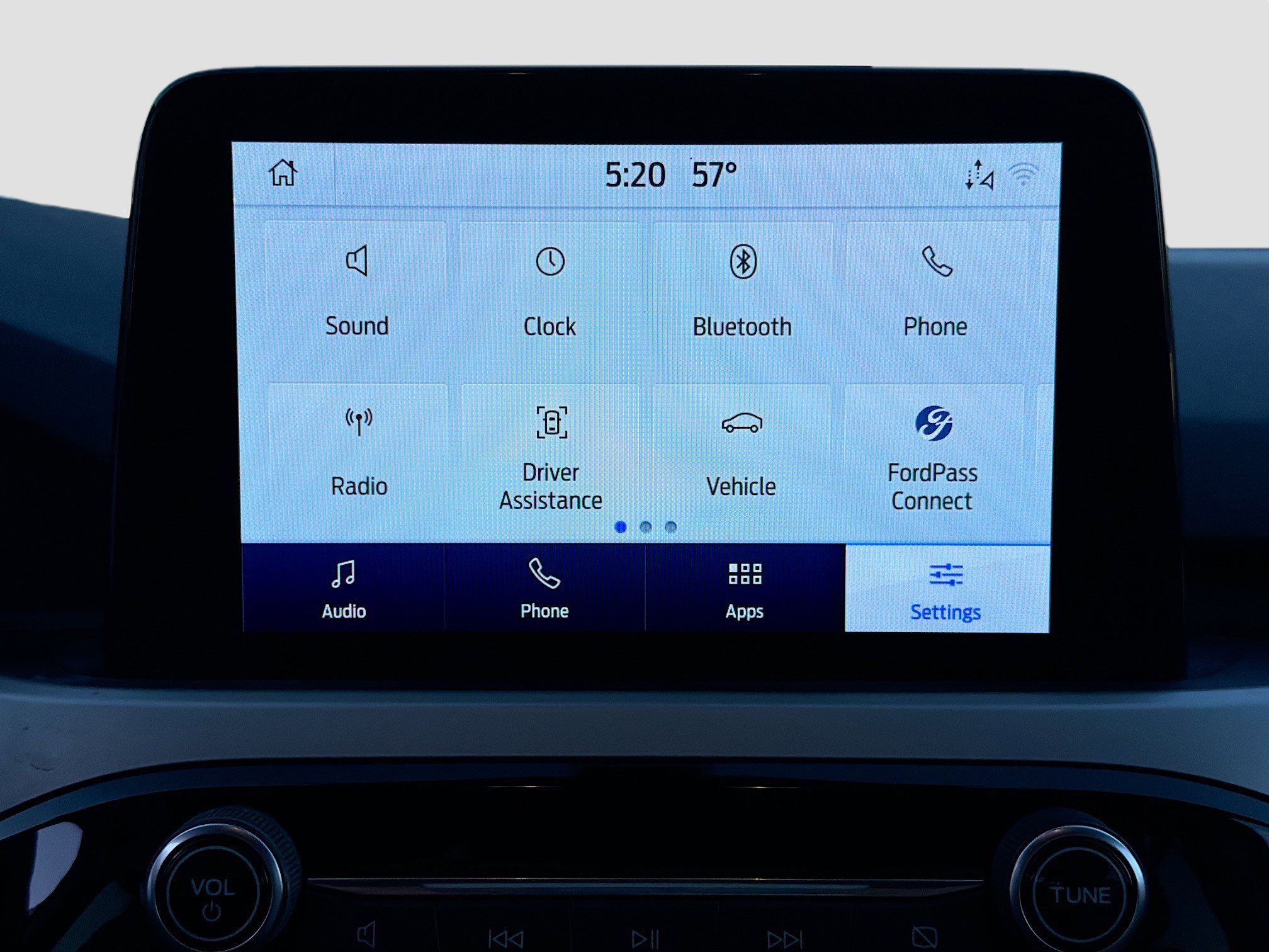 Used 2020 Ford Escape SE image 30