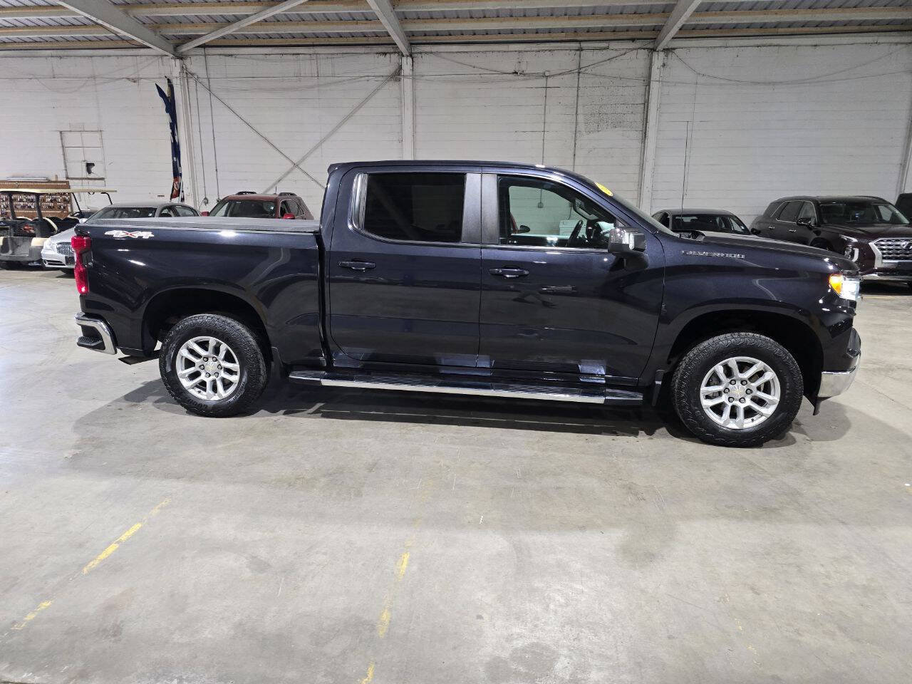 Used 2022 Chevrolet Silverado 1500 LT w/ Max Trailering Package AWD/4WD image 17