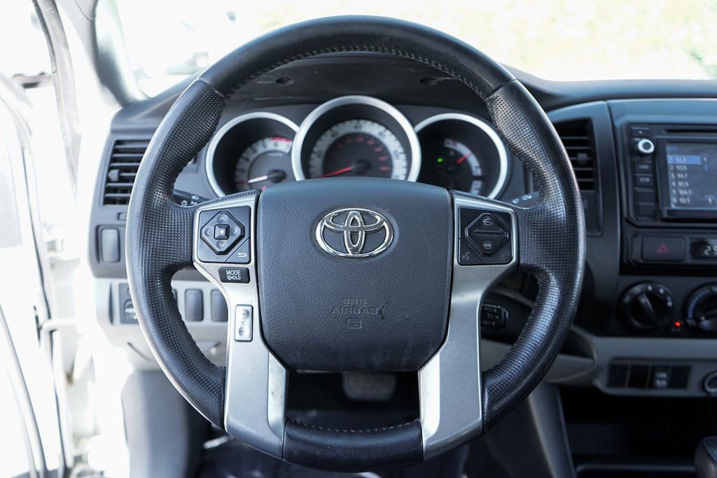 Used 2014 Toyota Tacoma 2WD Access Cab w/ Convenience Package image 23