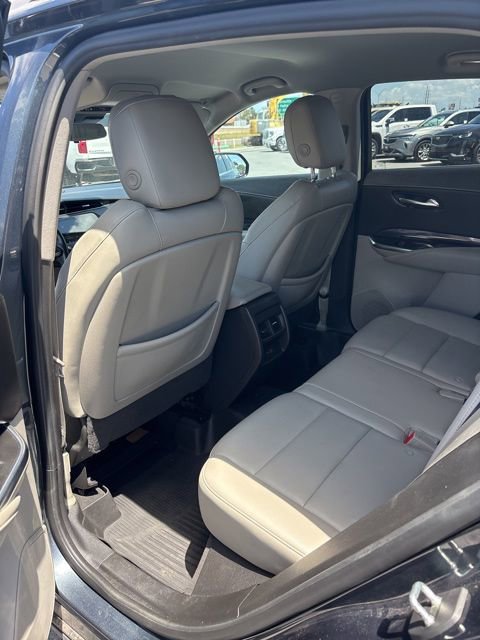 Used 2021 Cadillac XT4 Luxury FWD image 4