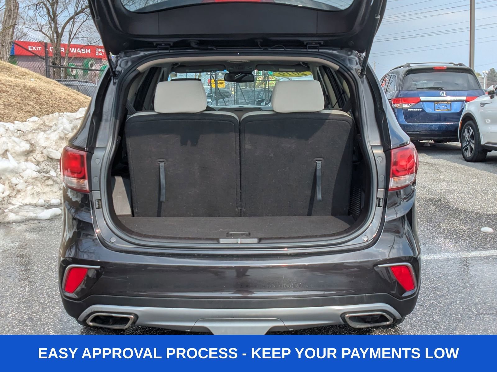 Used 2019 Hyundai Santa Fe XL SE FWD image 7