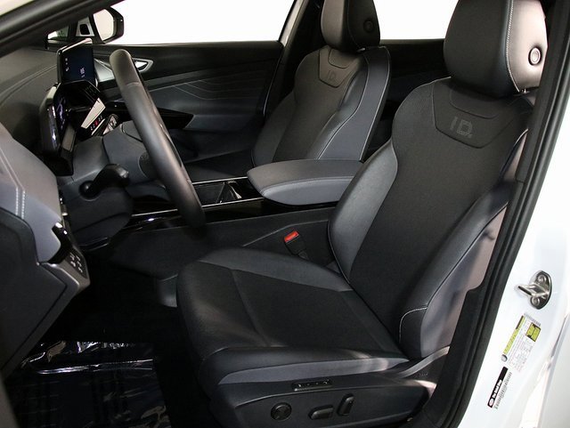 Used 2023 Volkswagen ID.4 Pro S image 4