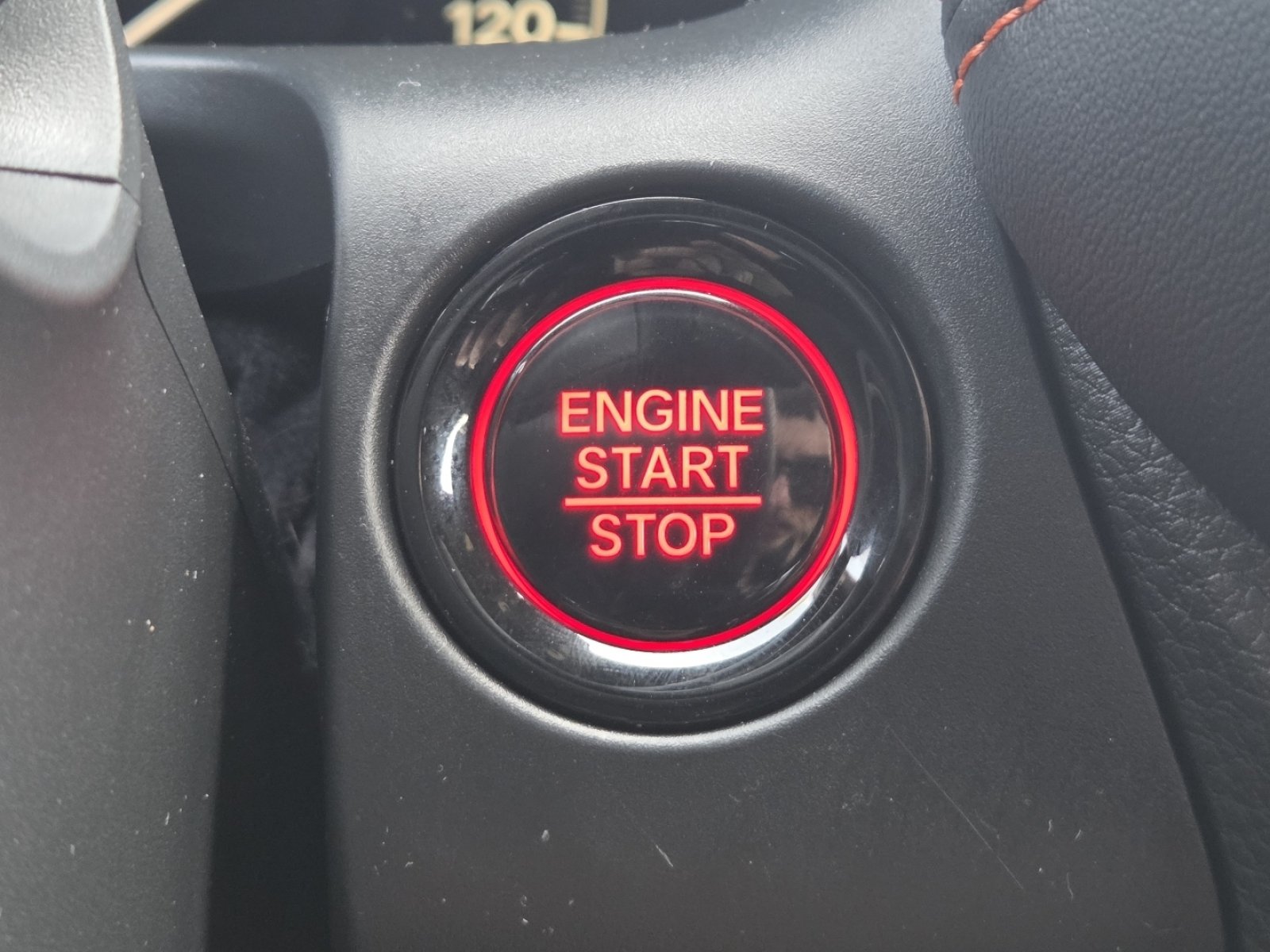 Used 2025 Honda HR-V Sport image 33