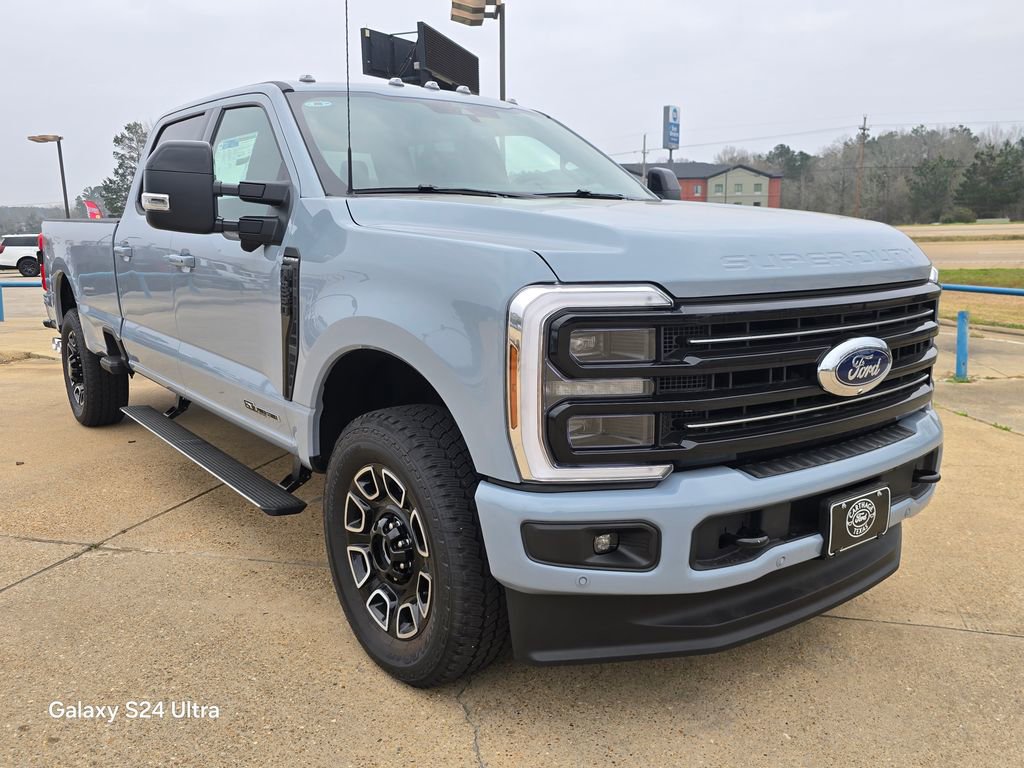 New 2026 Ford F250 Platinum w/ FX4 Off-Road Package AWD/4WD image 7