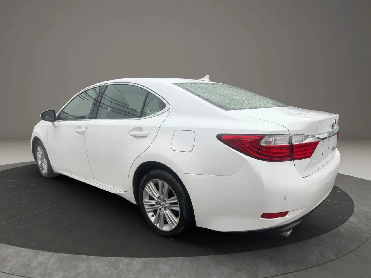 Used 2013 Lexus ES 350 w/ Luxury Pkg image 7