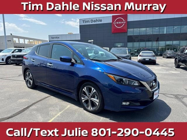 Used 2022 Nissan Leaf SV FWD image 1
