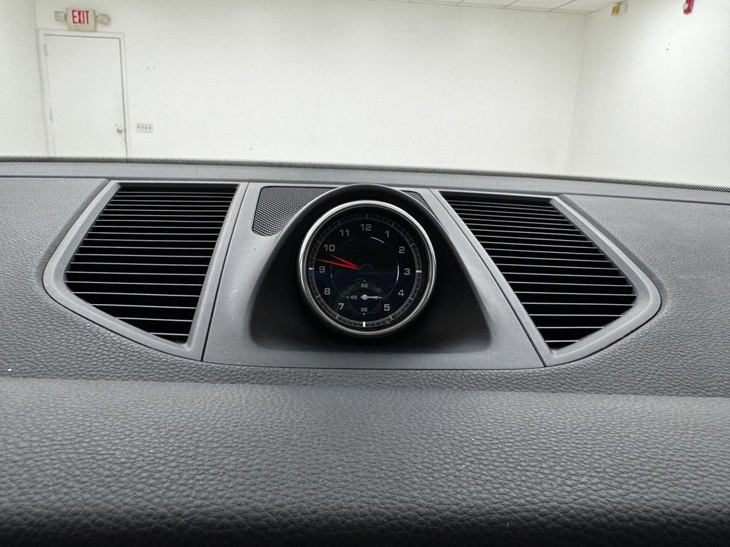 Used 2019 Porsche Macan image 24