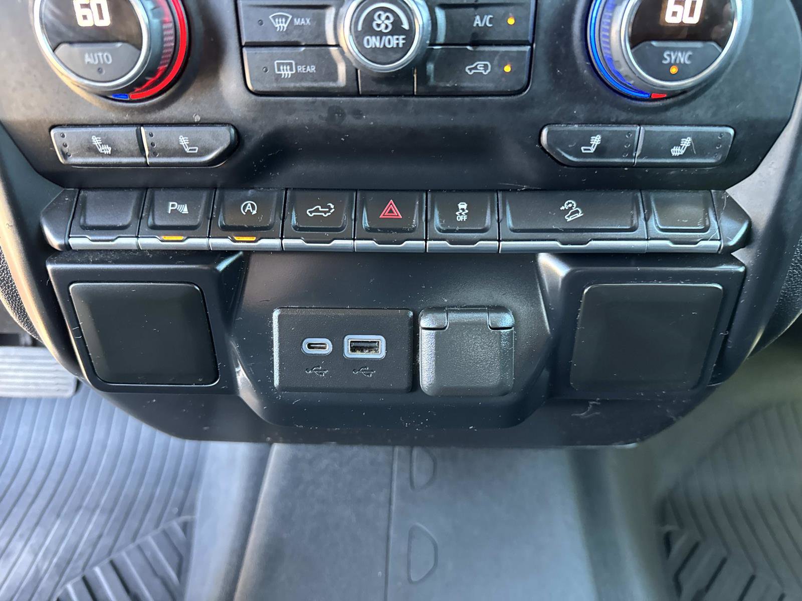 Used 2020 Chevrolet Silverado 1500 LT Trail Boss w/ Convenience Package image 33