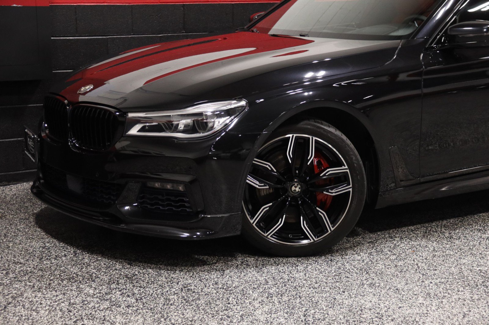 Used 2018 BMW 750i xDrive AWD/4WD image 20