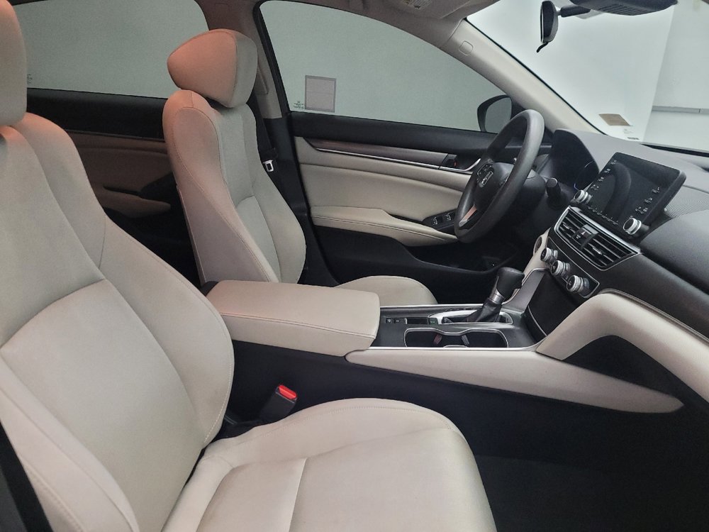 Used 2018 Honda Accord LX image 21