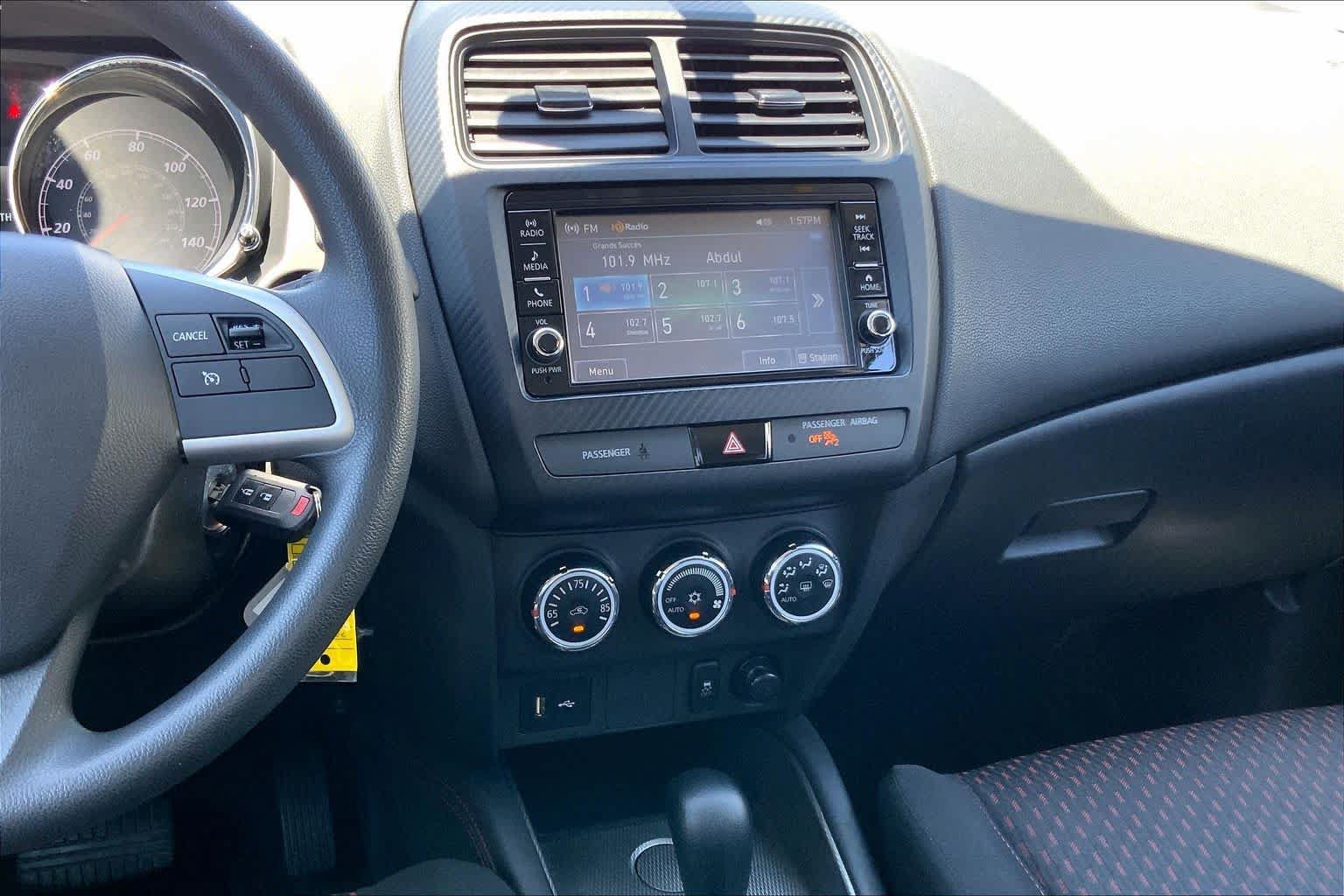 Used 2019 Mitsubishi Outlander Sport ES FWD image 7