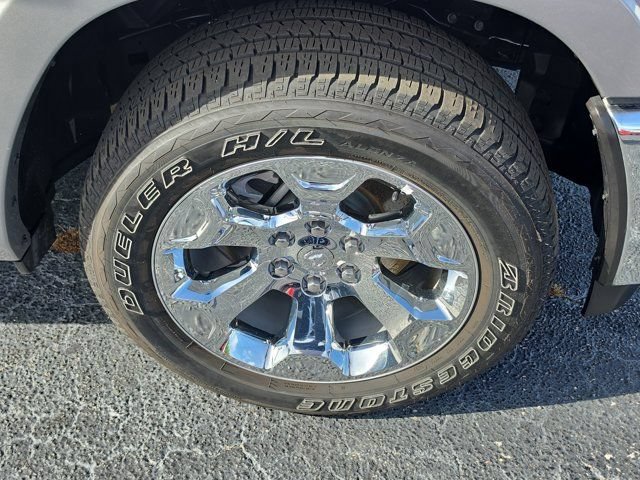 Used 2025 RAM 1500 Big Horn AWD/4WD image 8