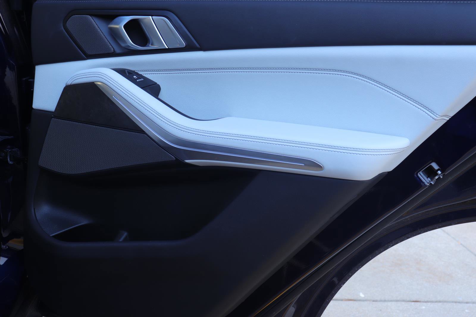 Certified 2024 BMW X5 sDrive40i w/ M Sport Package image 21