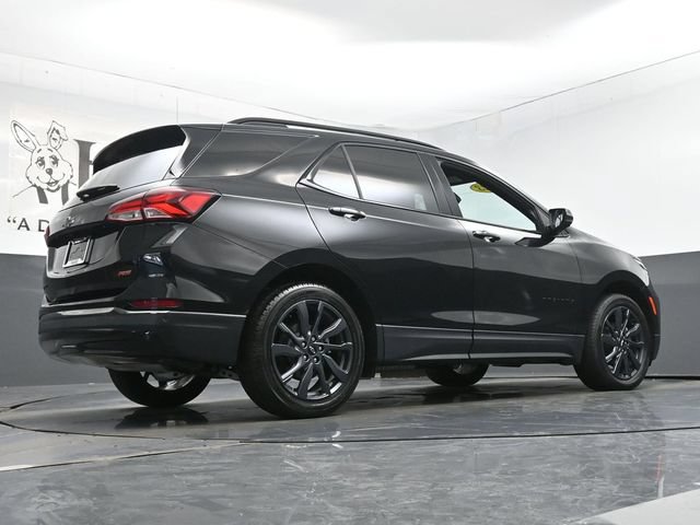 Used 2023 Chevrolet Equinox RS w/ RS Leather Package FWD image 32