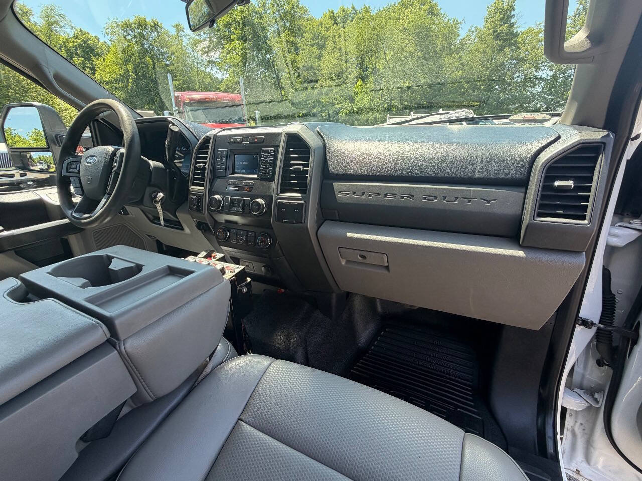 Used 2019 Ford F550 4x4 SuperCab Super Duty image 41