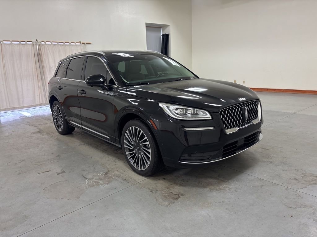 Used 2020 Lincoln Corsair Reserve w/ Equipment Group 201A image 2