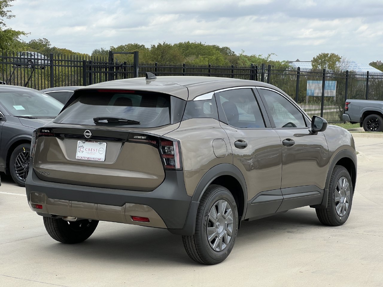 New 2027 Nissan Kicks S FWD image 4