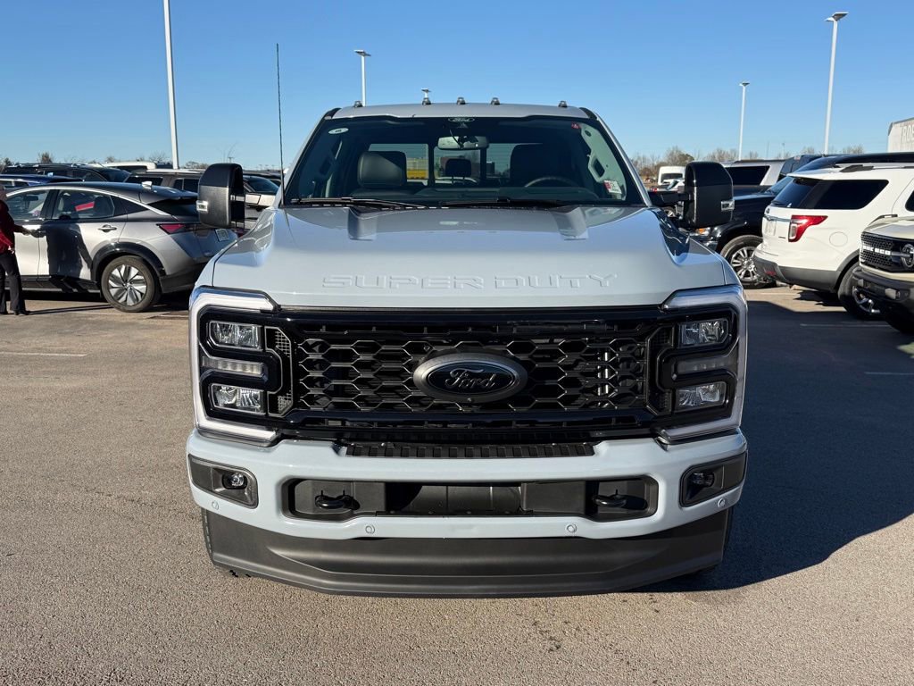 New 2026 Ford F250 Lariat w/ Black Appearance Package image 42