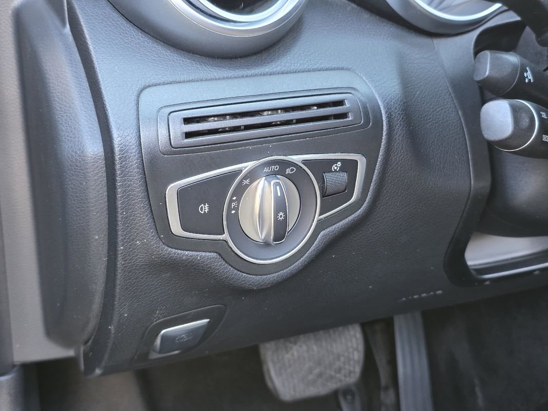Used 2018 Mercedes-Benz C 300 Cabriolet image 20