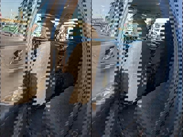 Used 2020 Chevrolet Blazer LT image 17