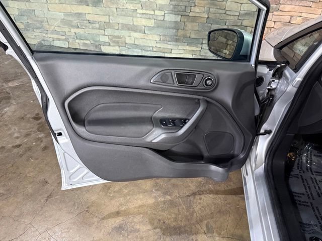 Used 2019 Ford Fiesta SE FWD image 8