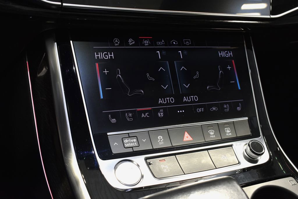 Used 2019 Audi Q8 Premium Plus w/ Premium Plus image 25