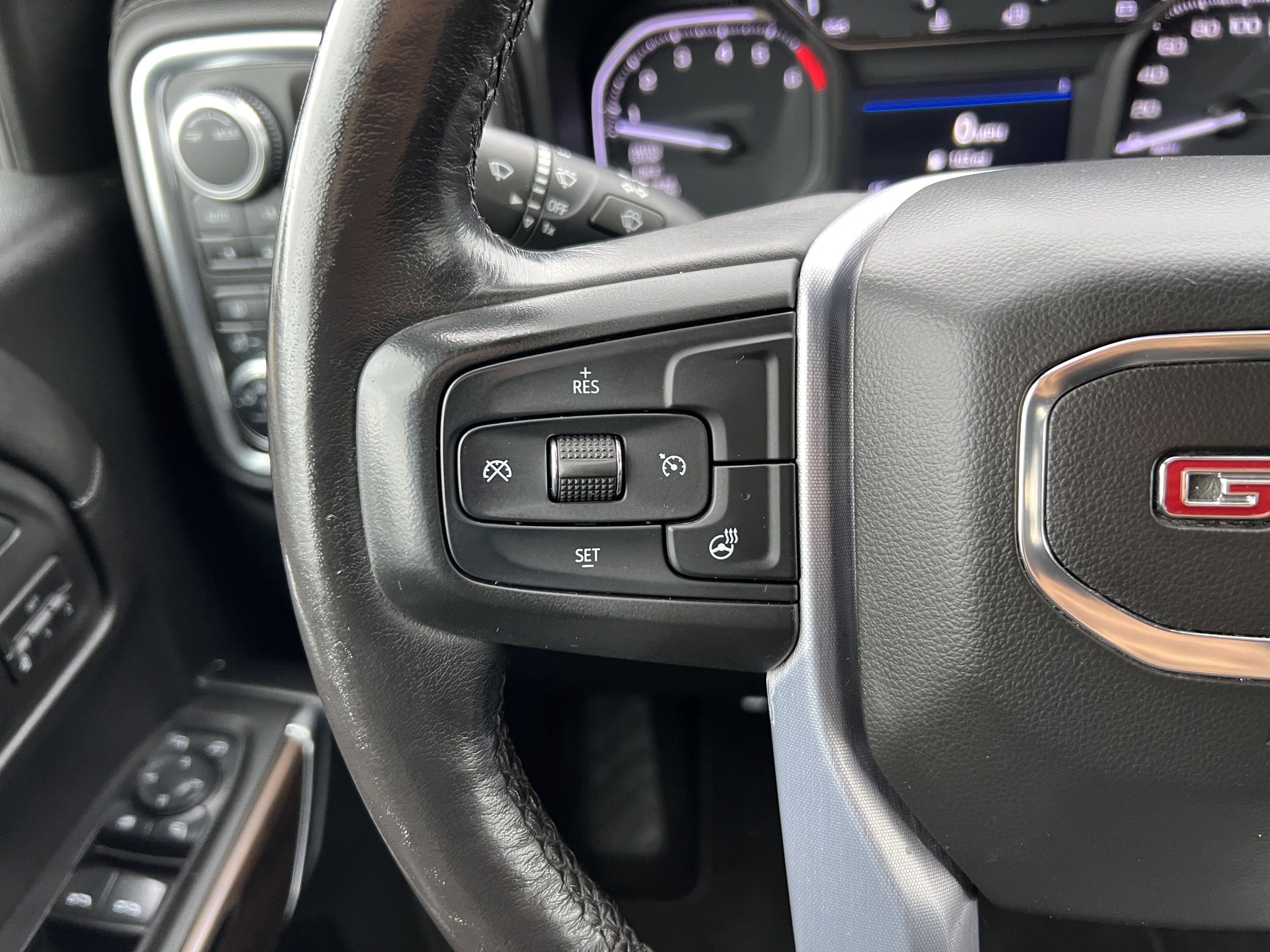 Used 2020 GMC Sierra 1500 SLT w/ SLT Premium Package AWD/4WD image 27