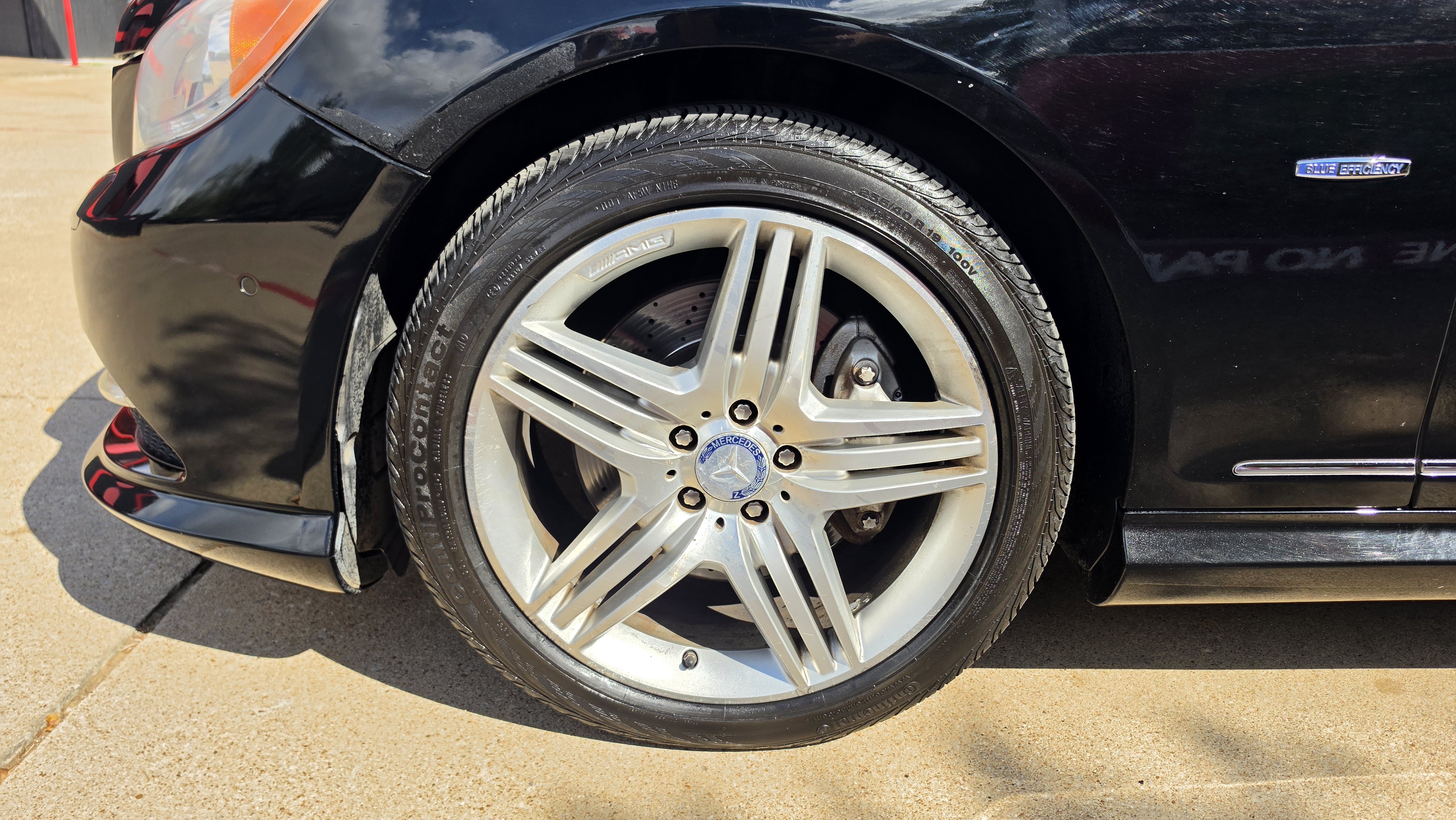 Used 2012 Mercedes-Benz CL 550 4MATIC w/ Sport Pkg image 15
