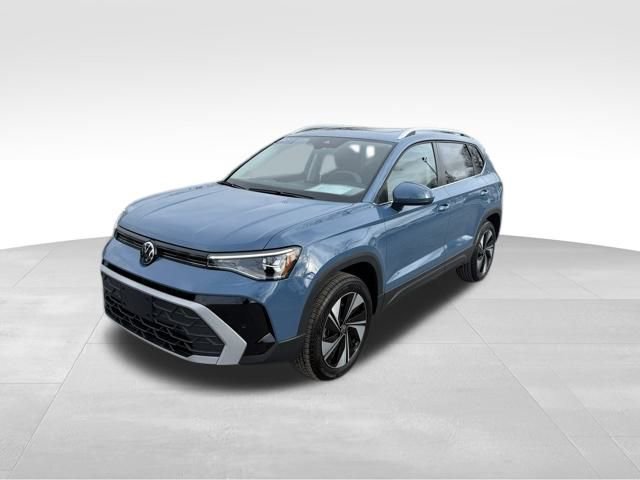 Certified 2025 Volkswagen Taos SE w/ Panoramic Sunroof Package image 3