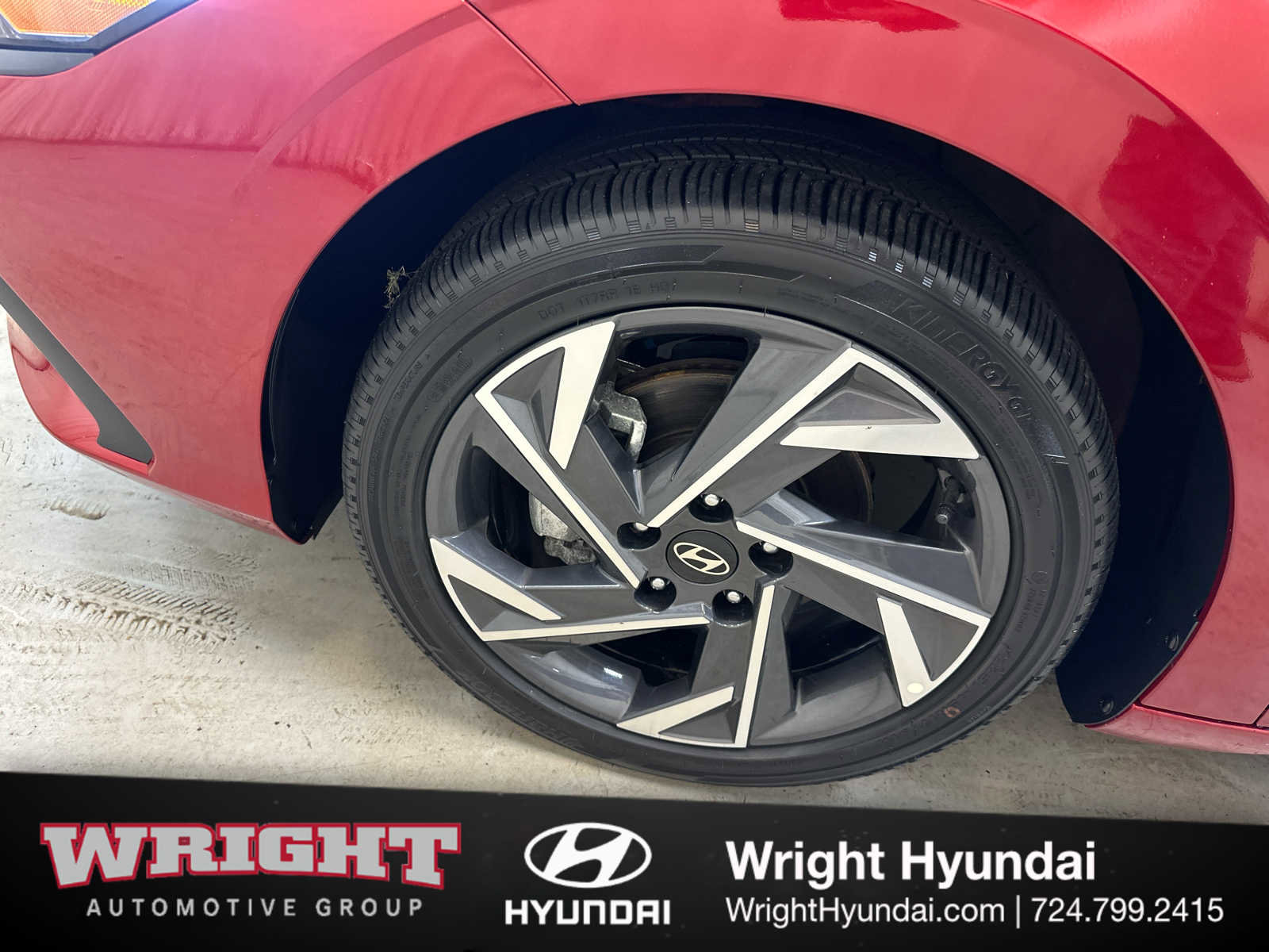 Certified 2025 Hyundai Elantra SEL image 8