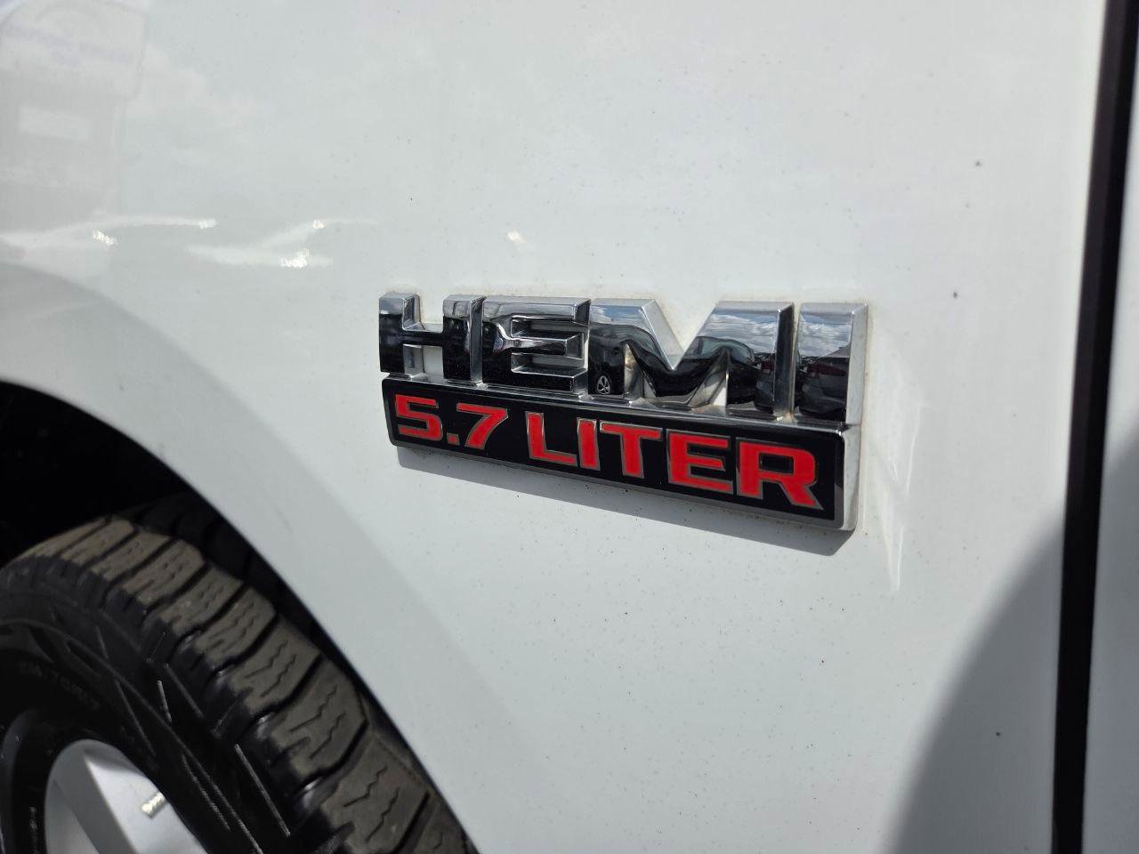 Used 2014 RAM 1500 Tradesman w/ Power & Remote Entry Group image 9